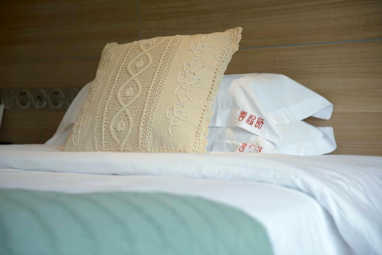Ancient Street No.5 Youth Chic Hotel Wuyishan  Eksteriør billede